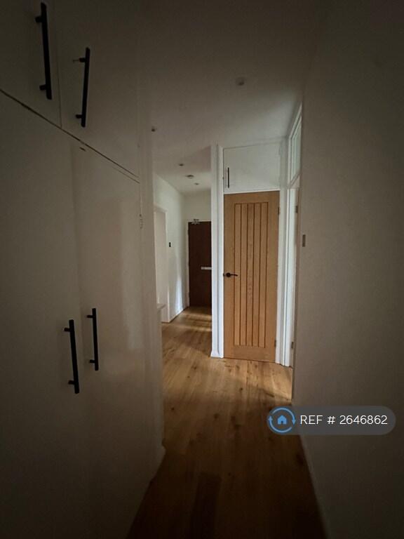 Corridor Incl Storage
