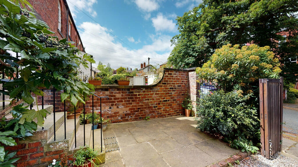 28-Claremont-Road-06012022_213348