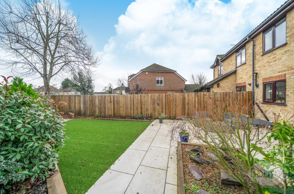 115ed165-a6bf-4e2...