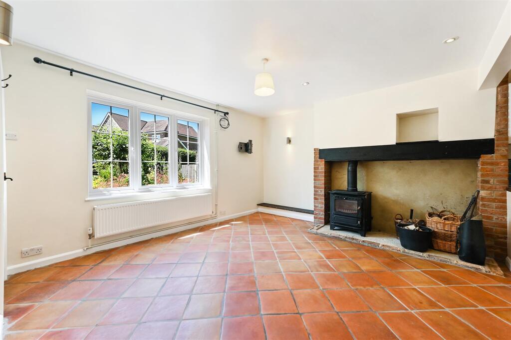 PROFFITS COTTAGE .jpg