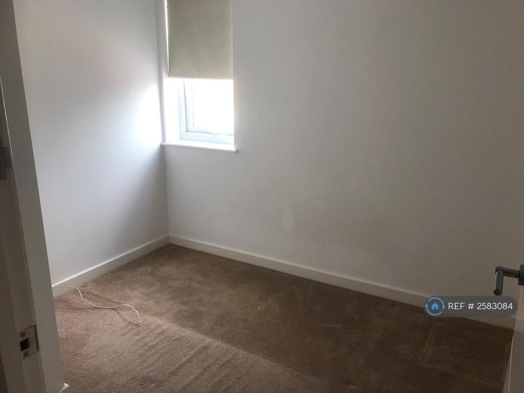 Single Bedroom