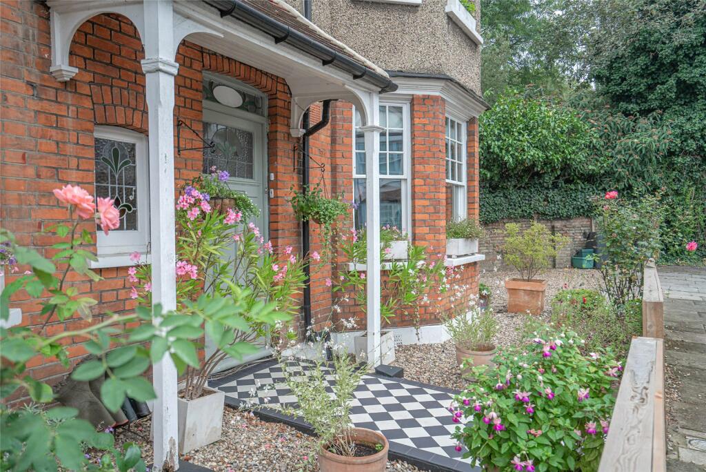 Front Garden A