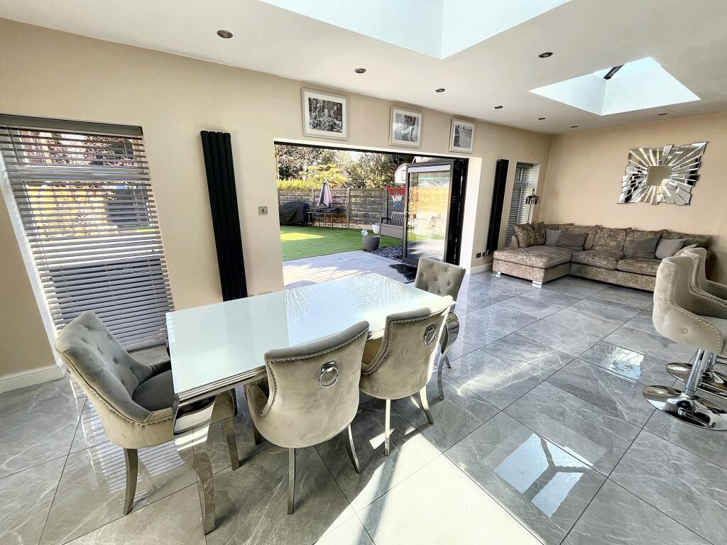 Kitchen-Dining-Family Room