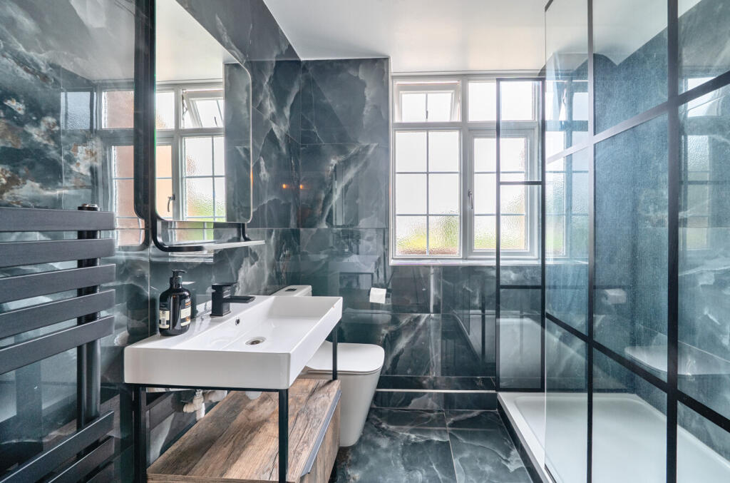 1327928-22-6883af...