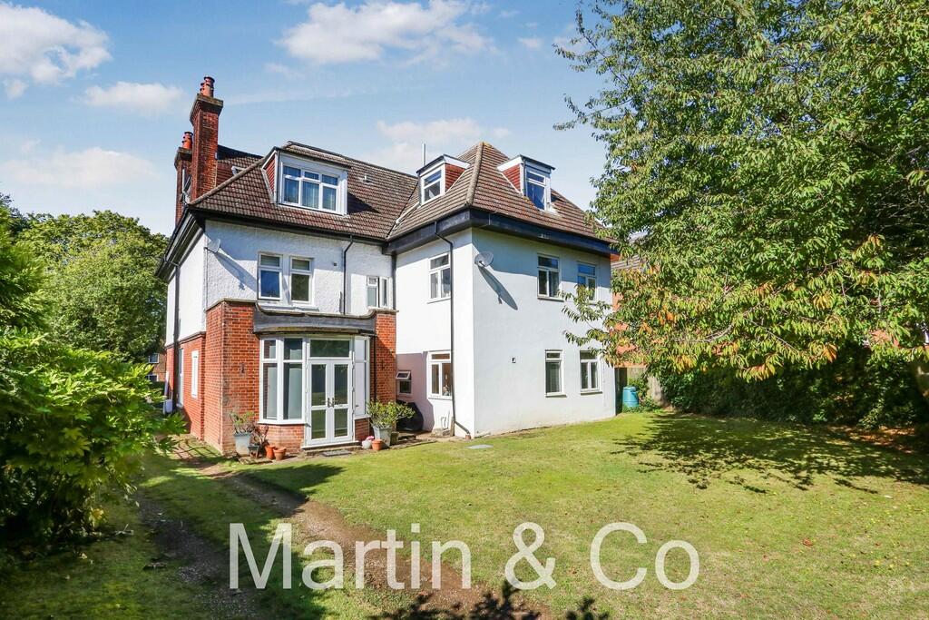 1328705956 - 6, 6...