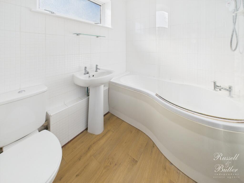 CAM01995G0-PR0262-STILL017