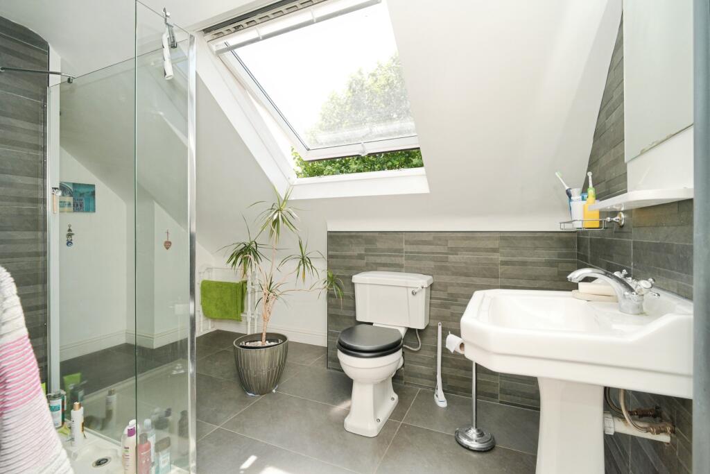 En-suite Shower Room