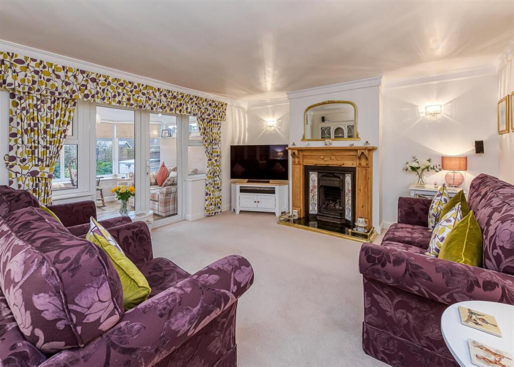 Wombrook House-Living Room.jpg