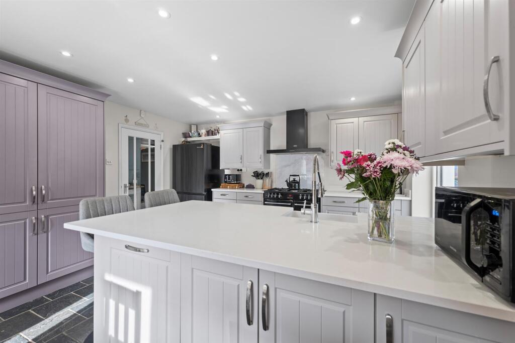 Hollies Farm-11.jpg