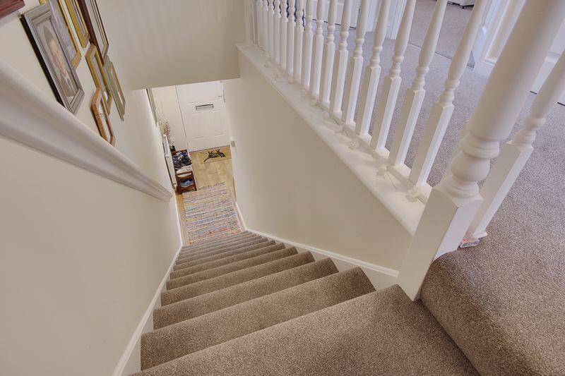 Stairs/Landing