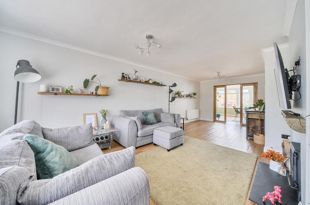 16-6821b626b9b25-...