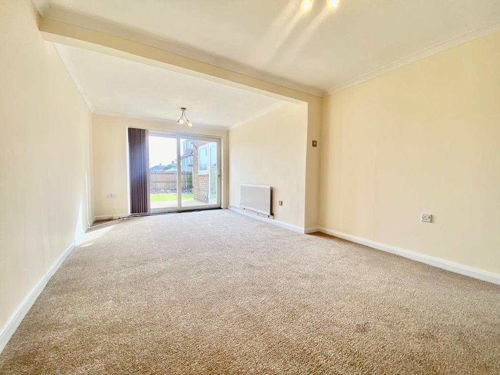 WhatsApp Image 2024-04-04 at 16.09.58 (1).jpeg