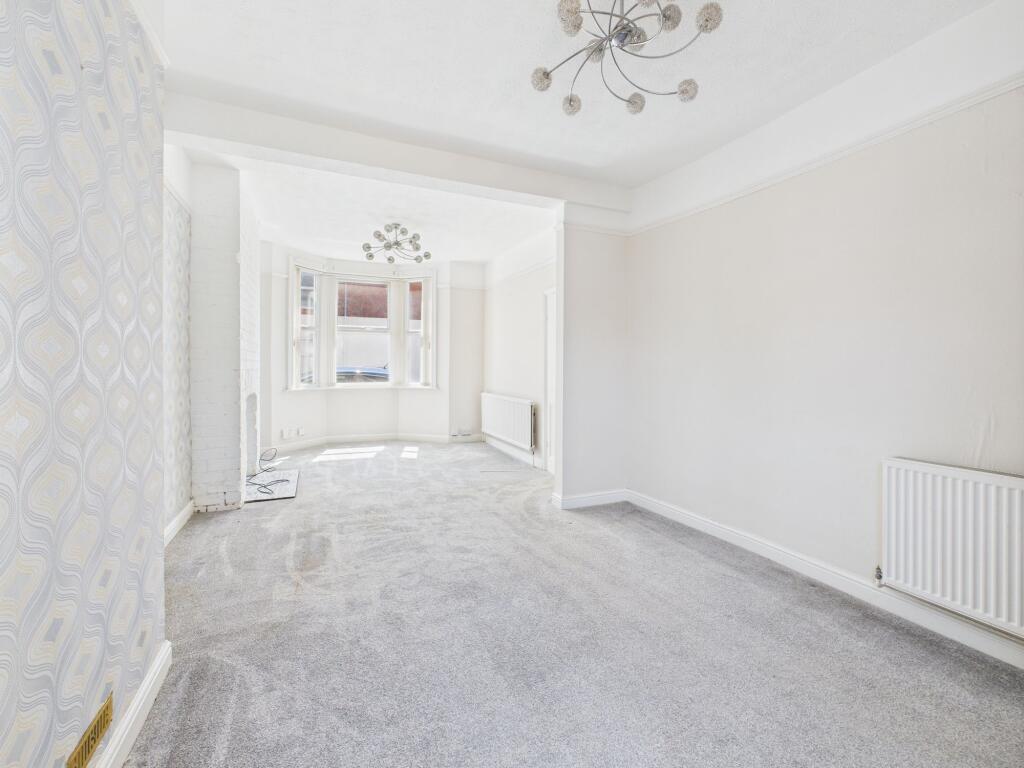 Sitting/Dining Room