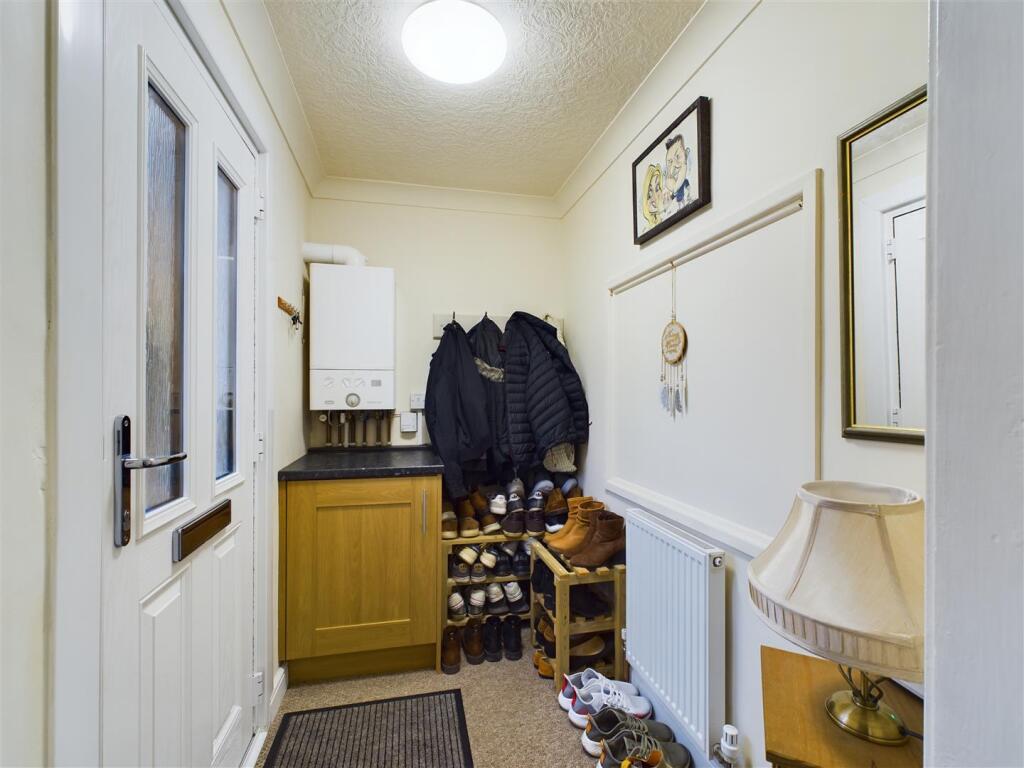 ENTRANCE HALL