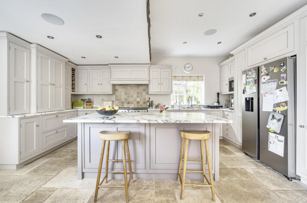 1345661-26-68bb1c...