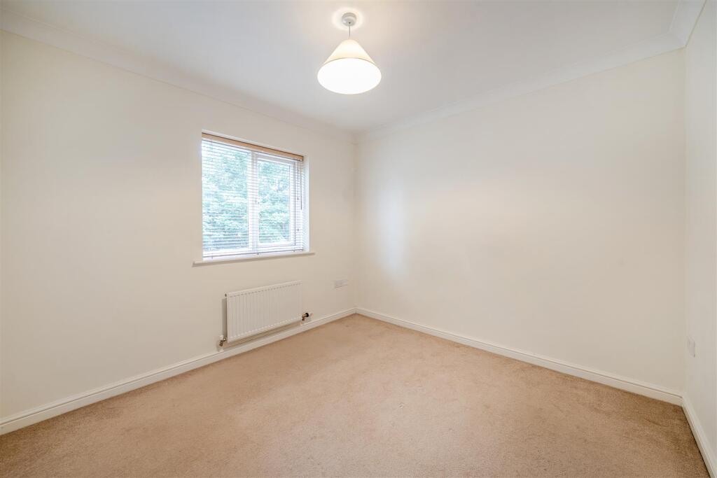 99 Alchester Court, Towcester (7).JPG