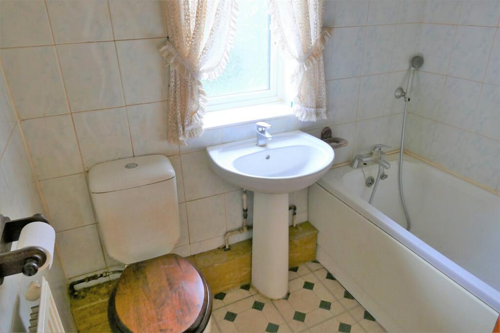 Bathroom+