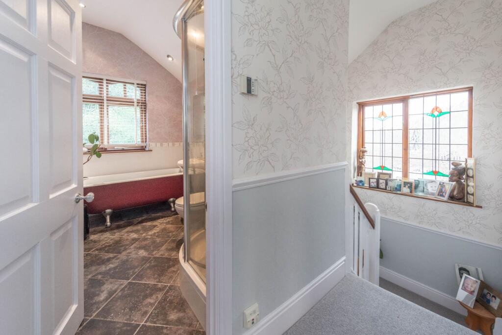 ENTRANCE HALLWAY LANDING AND WC