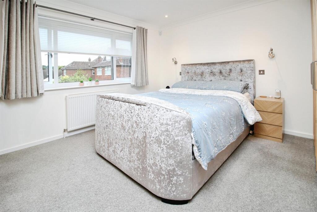 88d692b2-BED 201 202.JPG