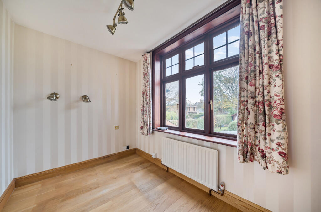 1380161-16-6911c0...