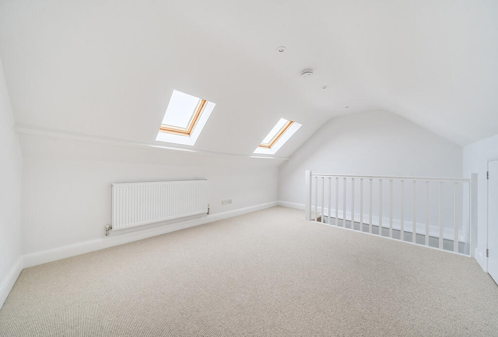 1356725-6-68cd1eb...