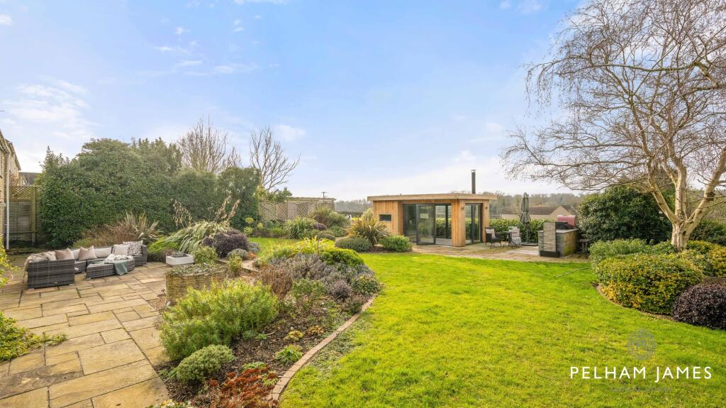 Garden, The Old Well House, Ufford