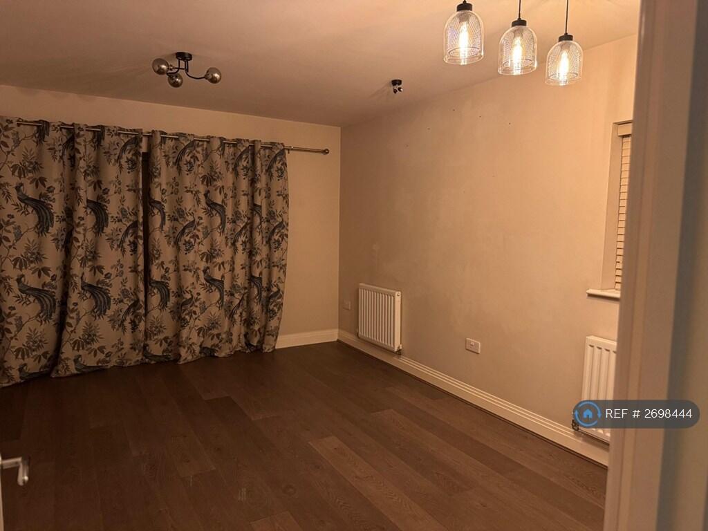 Lounge And Dining Room