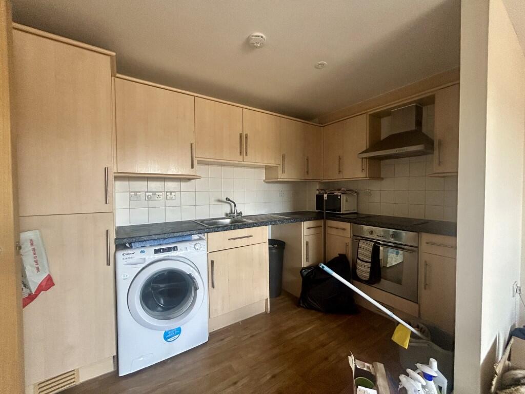 3  Medium  T202508131415.jpg