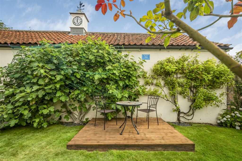 GARDEN