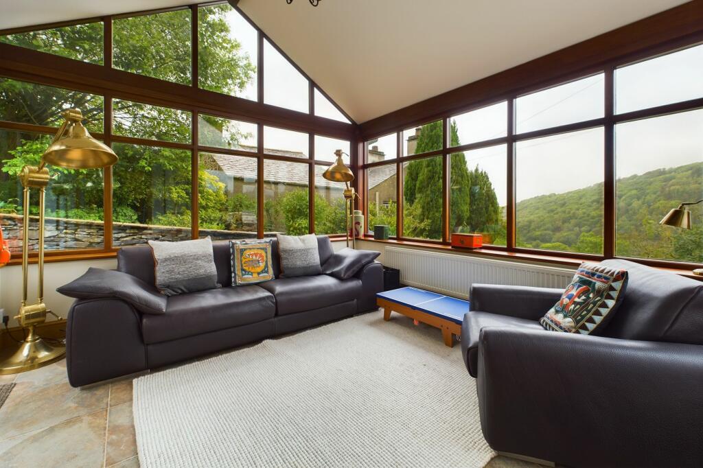 SUN ROOM