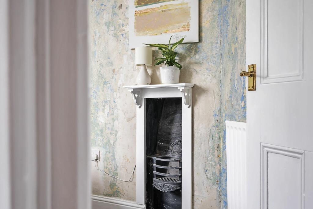 Bedroom Two (2)