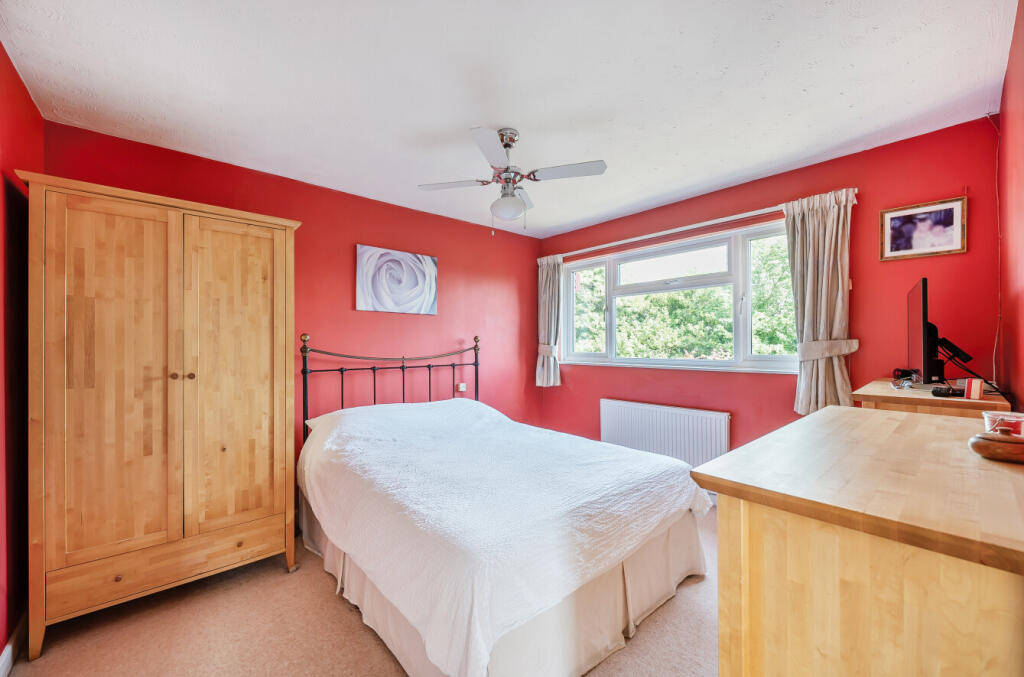 1311591-14-6855f3...