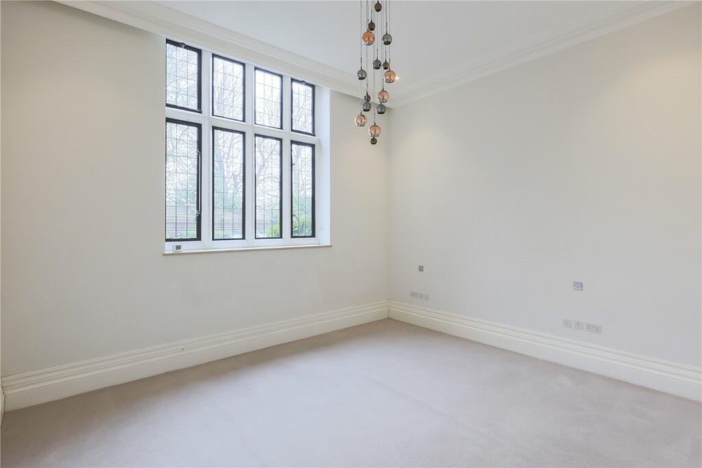 Picture No. 04