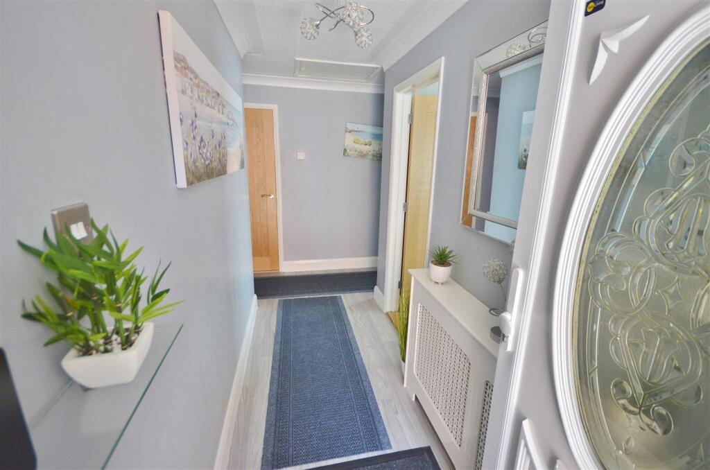 ENTRANCE HALLWAY