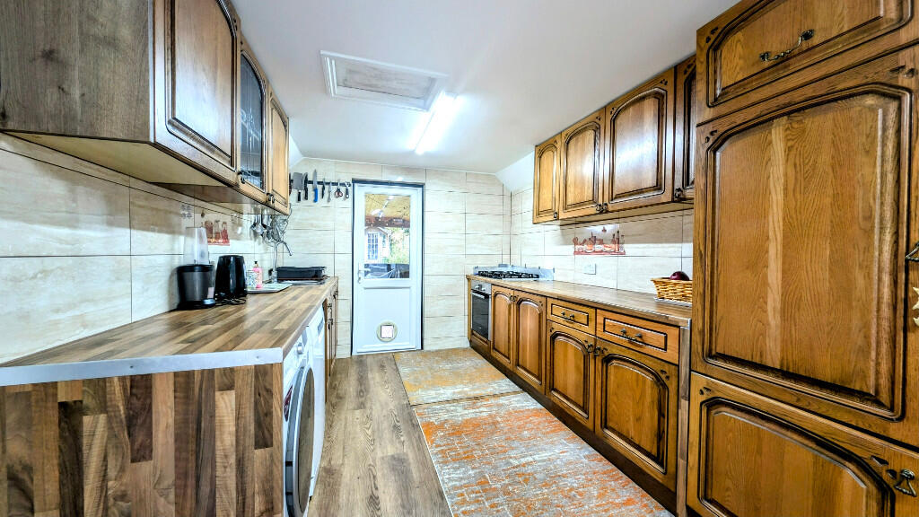 Second Kitchen