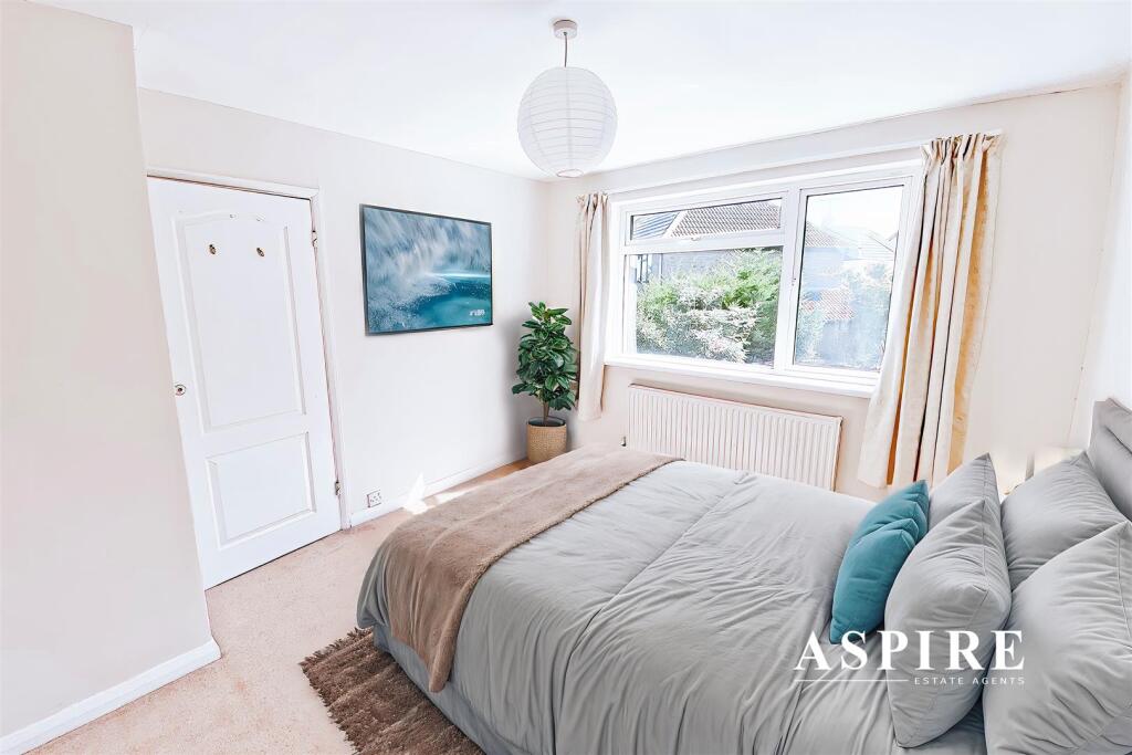 Aspire Estate Agents9.jpg