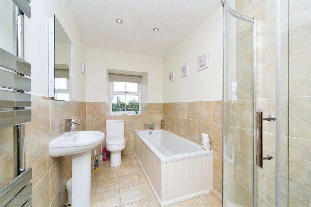 Cottage Bathroom