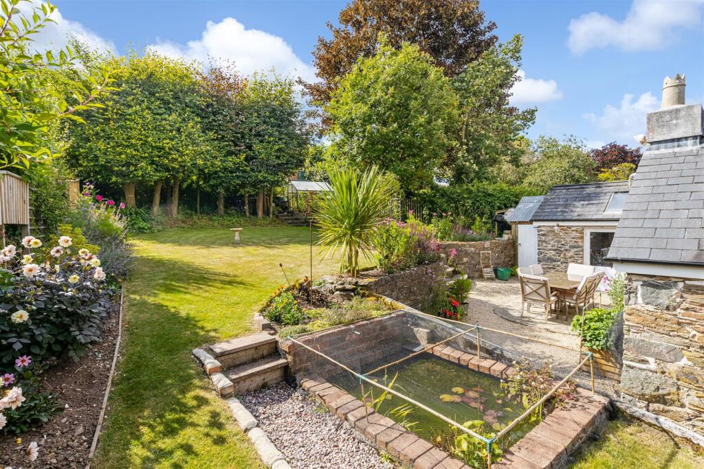 A03 - Ashprington, The Old Post Office, Totnes - 2