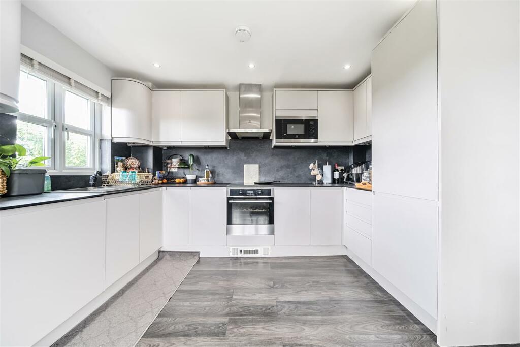 Kitchen.jpg
