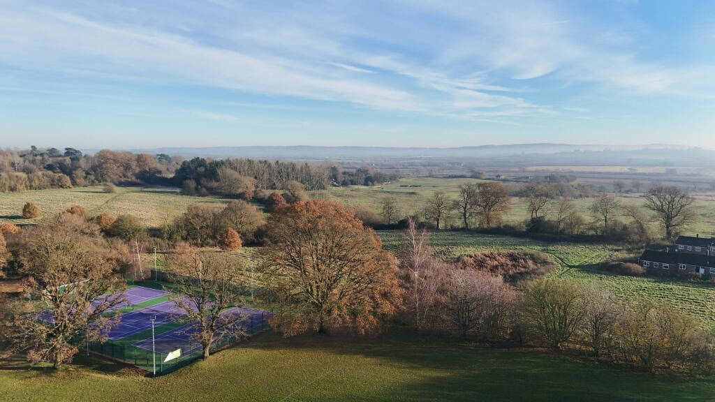 DJI_20240928211143_0116_D.JPG