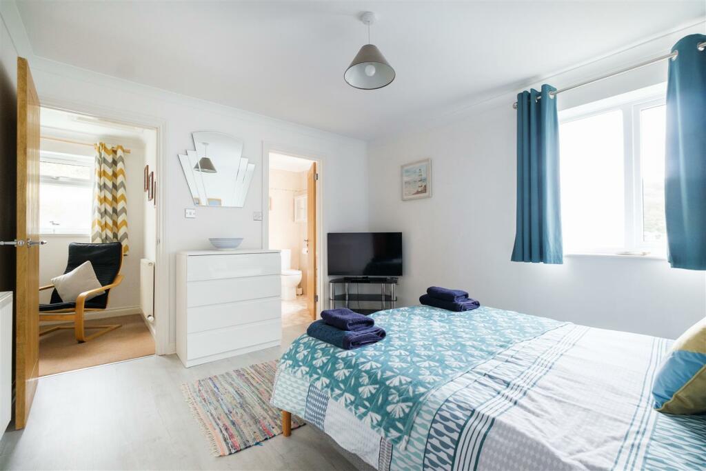 Parry Keveral Bay Cottage-11.jpg