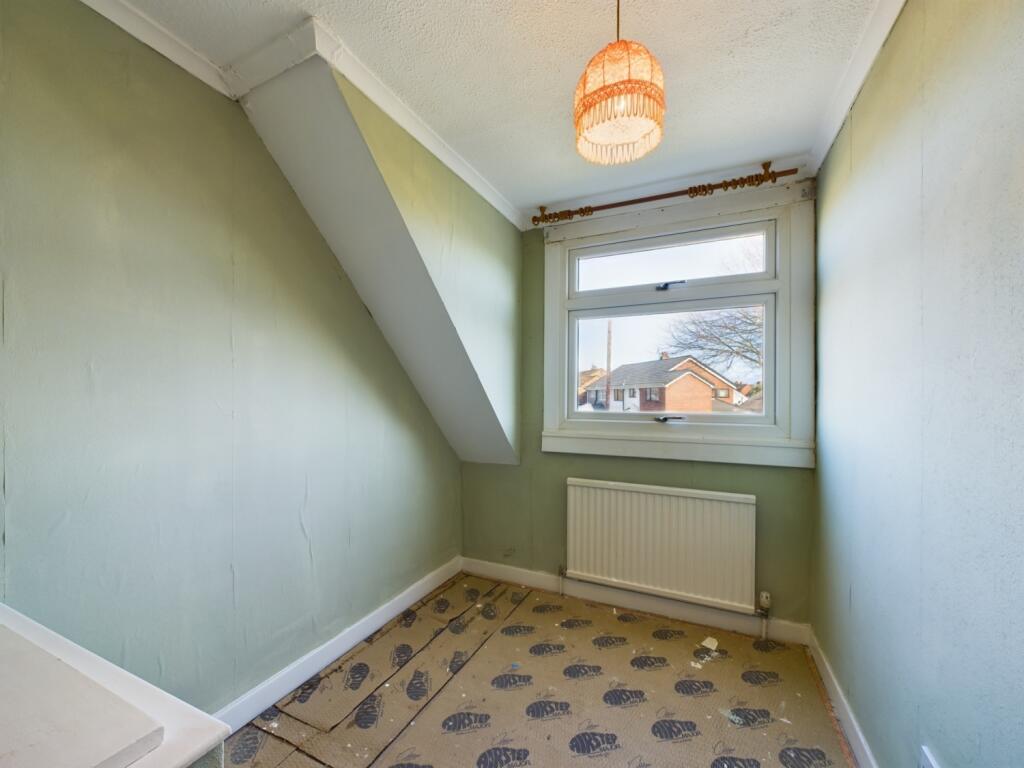 CAM02386G0-PR0115-STILL018