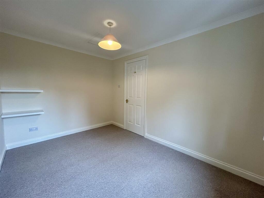 Bedroom 2.jpeg