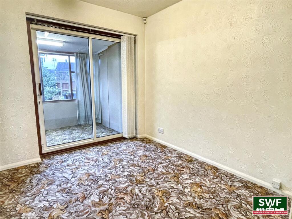 Dining room.jpg