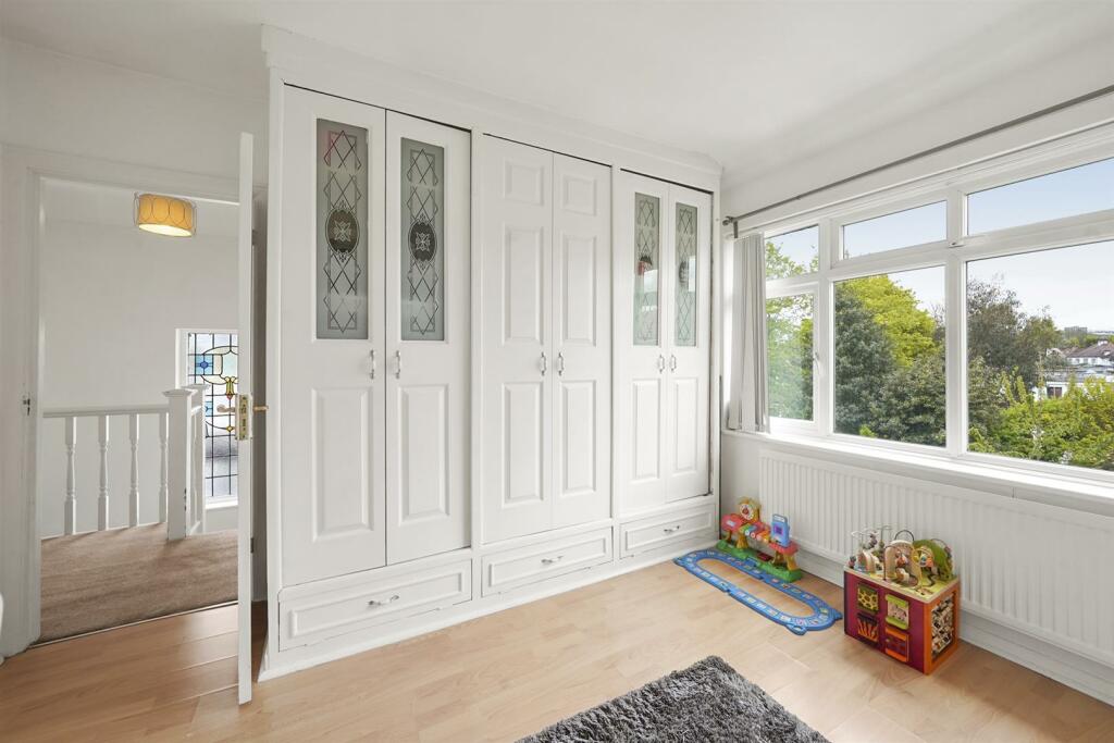 Bedroom 2 2.jpg