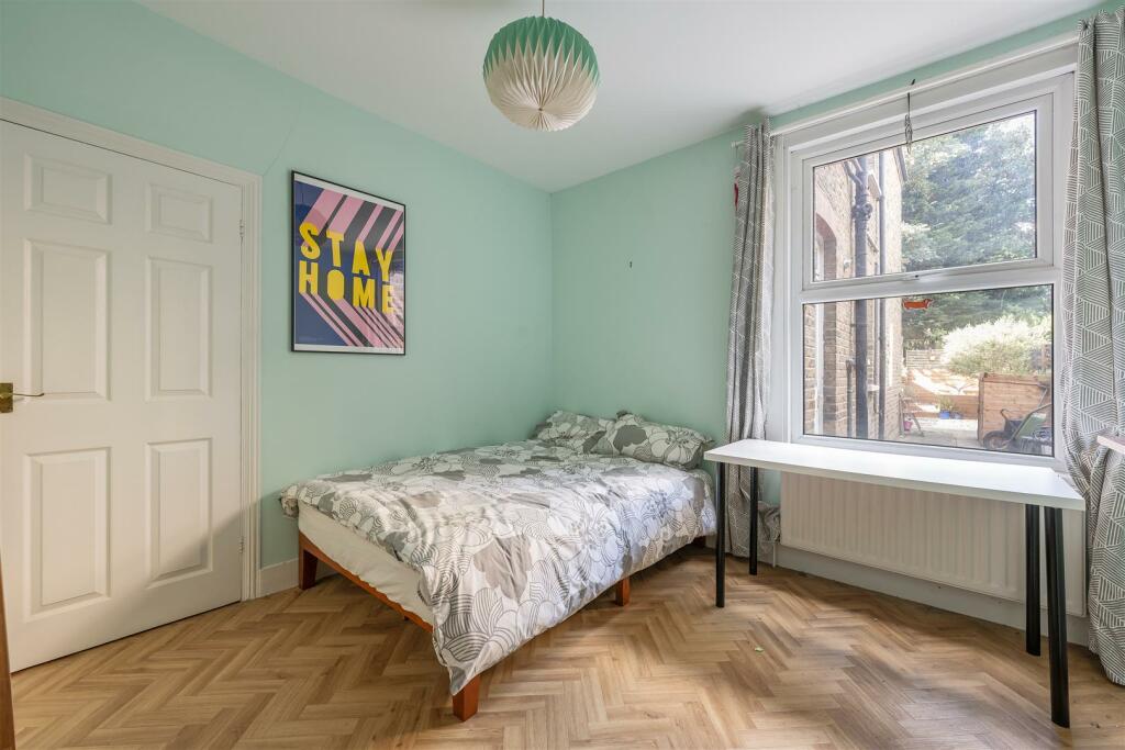 Brettenham E17