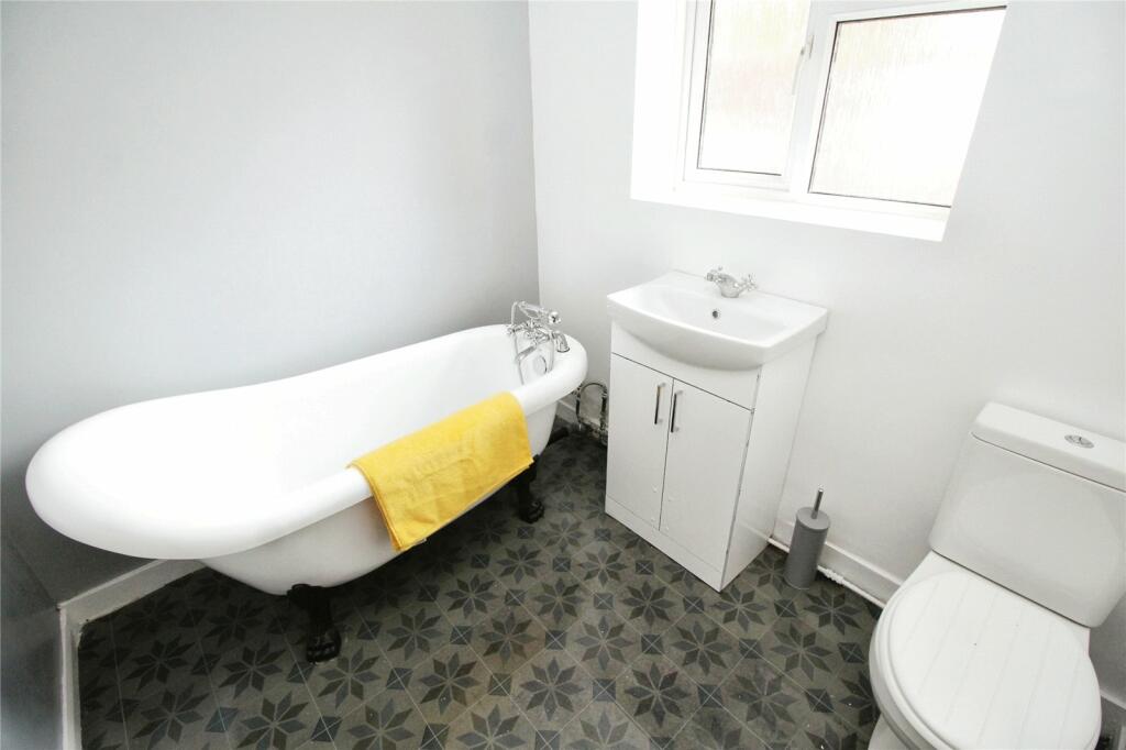 Bathroom/Wc