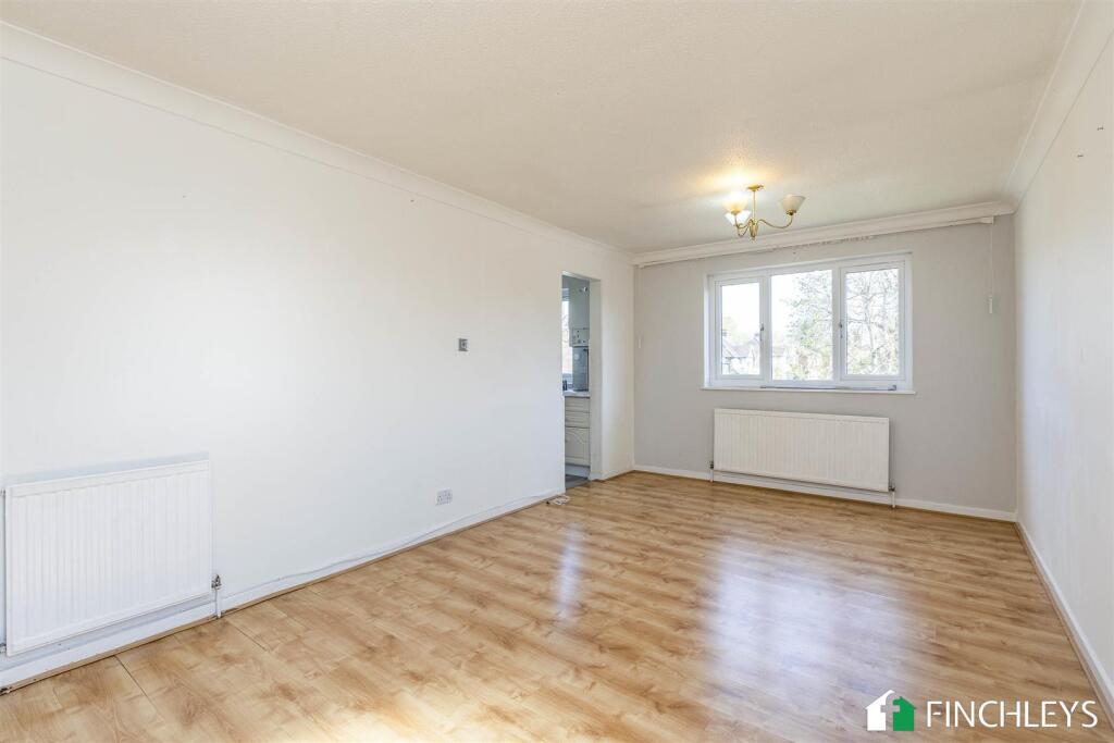 flat7westleighcourt122-124netherstreetlondonn128eu