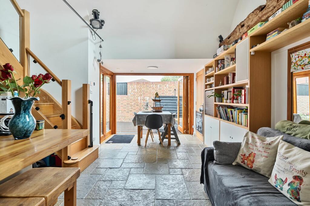 Living Room/Dining Room/Kitchen (4)