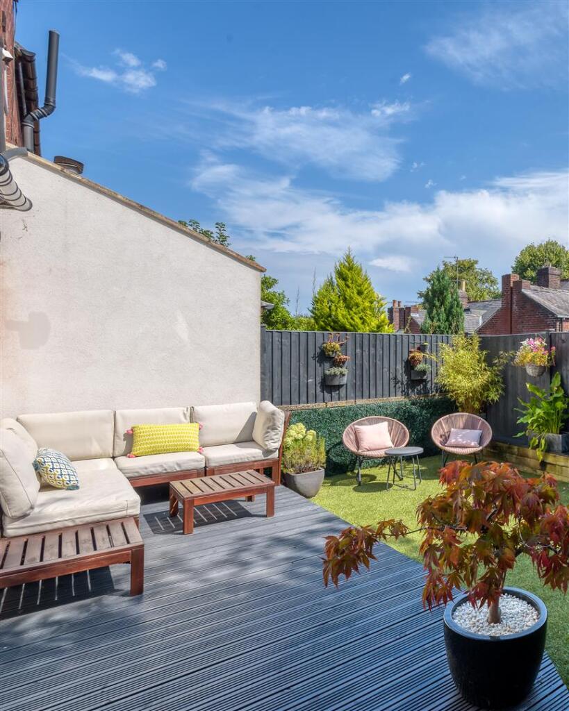 P untitled (18 of 19).jpg